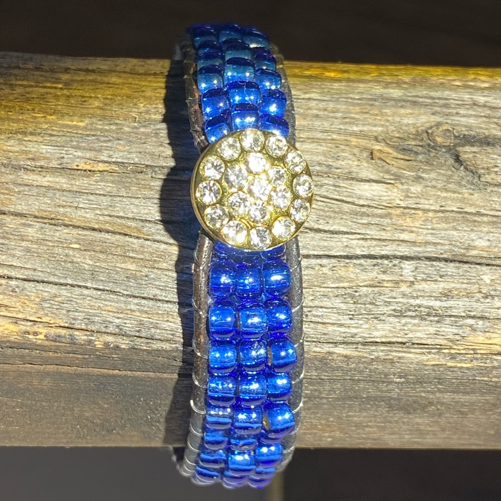 Beaded bracelet- Handmade with crystal accents